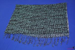 FS0045Fashion green scarf with black letter and tassels