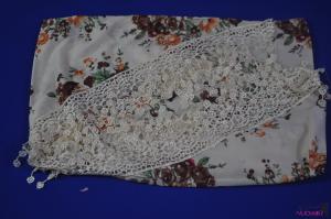 FS0060Fashion floral scarf with exquisite tassels