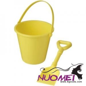 B0421 TIDES RECYCLED BEACH BUCKET AND SPADE in yellow